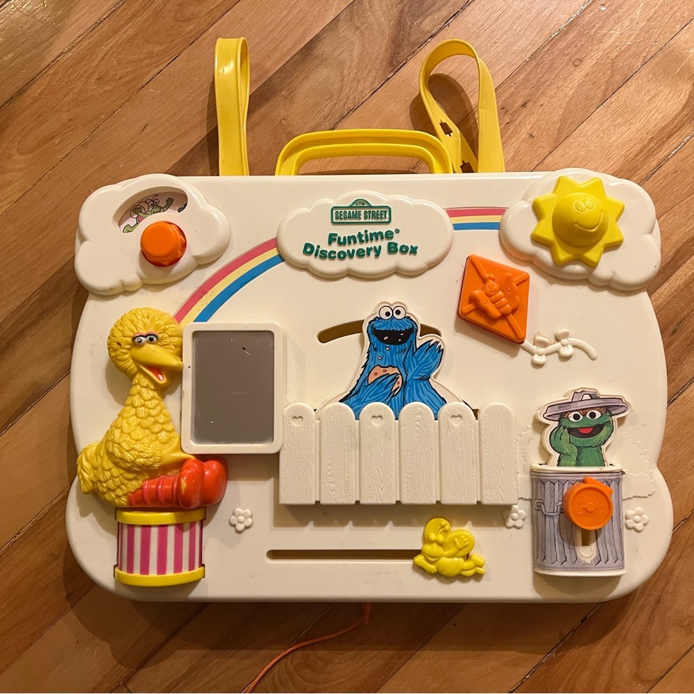 Sesame Street Funtime Discovery Box
